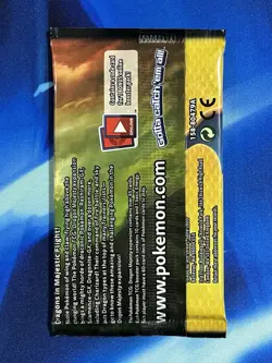 Pokemon TCG 2018 Sun & Moon Dragon Majesty Booster Pack Sealed Charizard Art - Image 2
