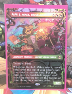 Raph & Mikey, Troublemakers (Showcase) - MTG: Teenage Mutant Ninja Turtles FOIL - Image 1