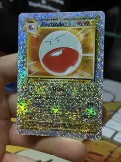 #2 Electrode 22/110 Legendary Collection 2002 Reverse Holo Pokemon Card TCG - Image 4