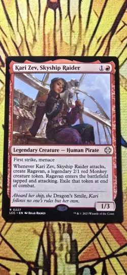 Kari Zev, Skyship Raider Commander: the Lost Caverns of Ixalan Regular Rare NM - Image 1