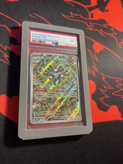 2024 POKEMON SVP EN #159 MAGNETON SURGING SPARK ETB PSA 9 - Image 3