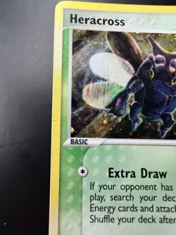 Heracross 7/101 Holo Wing SWIRL Rare EX Hidden Legends Pokemon Card - Image 3