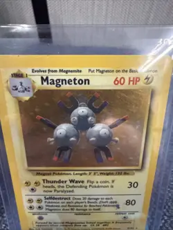 Pokemon TCG 1999 Magneton Base Set Holo Unlimited Rare Card 9/102 - Image 2