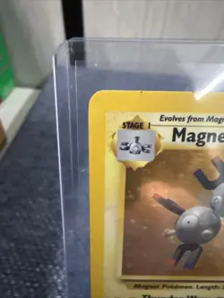 Pokemon TCG 1999 Magneton Base Set Holo Unlimited Rare Card 9/102 - Image 3
