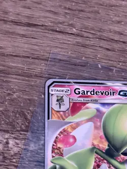 Pokemon TCG Gardevoir GX #93/147 Burning Shadows Ultra Rare - Image 3