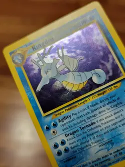 Kingdra 8/111 PL! Holo Rare Neo Genesis Unlimited Edition Pokemon WOTC - Image 2