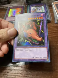 Yu-Gi-Oh! TCG Twin-Headed Thunder Dragon Metal Raiders MRD-EN120 Unlimited Super - Image 4