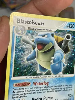 2007 Secret Wonders Blastoise Pokemon card 2/132 - Image 5
