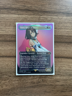 Yuna, Hope of Spira - Borderless - Foil NM - 0404 - Final Fantasy - MTG English - Image 1