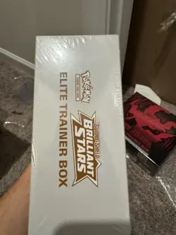 2022 Pokemon Sword Brilliant Stars Elite Trainer Box ETB NEW SEALED Slight dmg - Image 5