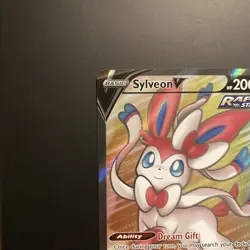 Pokemon Evolving Skies Sylveon V Full Art Card 183/203 NM/M Condition - Image 2
