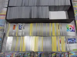 POKEMON TCG BULK BUNDLE C3000 common cards, holos, reverse holos - Image 4