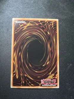 Yugioh Dark Magician MVP1-ENG54 Gold Rare 1st Ed NM - Image 2