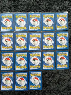 Bundle of 18 1st Edition Team Rocket WOTC Pokemon trading cards 20 yrs old!! - Image 3