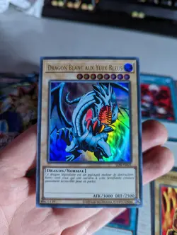 Carte Yu-Gi-Oh! LOB-25TH-FR001 Dragon Blanc aux Yeux Bleus, FR, CCC 9,5 - Image 1