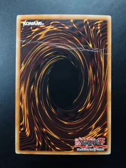 YUGIOH 2004 | BIG SHIELD GARDNA | DB1-DE097 | GERMAN | ULTRA RARE | GD (DAMAGED) - Image 2