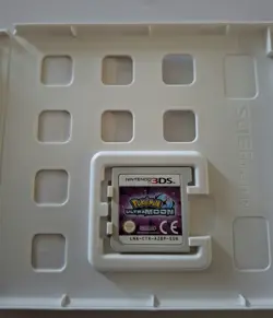 Pokemon Pokemon Ultramond Nintendo 3DS Mit OVP Hulle Und Anleitung Spiel Tested - Image 2