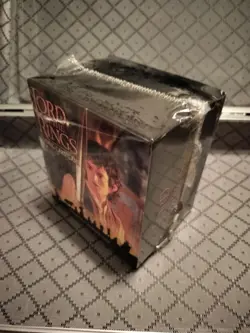 Lord of the Rings Trading Card Game Deluxe Starter Set Sealed - Image 2