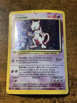 Mewtwo 10/102 Holo Base Set Pokemon Card HP - Image 1
