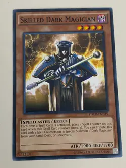 Yugioh - Skilled Magician Set Dark Blue Brown White Red NM - Plus Free Holo A - Image 4