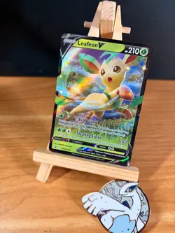 Leafeon V SWSH 194 Promo Pokemon TCG Near Mint - Image 1