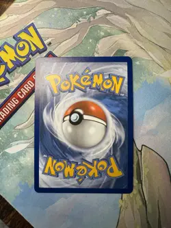 Pokemon Celebrations: Classic Collection TCG Reshiram #113/114 NM Condition - Image 3