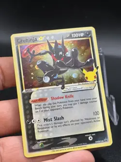 Pokemon Greninja Gold Star Celebrations Promo Promo SWSH144 LP LIGHT PLAY EU3 - Image 3