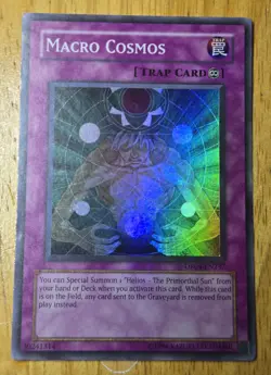Yugioh Card Macro Cosmos DR04-EN237 Super Rare - Image 1