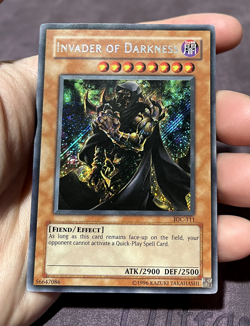 Invader of Darkness IOC-111 Yu-Gi-Oh! TCG Secret Rare Unlimited Vintage VLP - Image 3