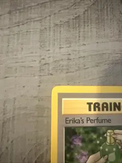Trainer Erika's Perfume 110/132 Gym Heroes Regular 1999 WOTC Pokemon TCG VLP - Image 3