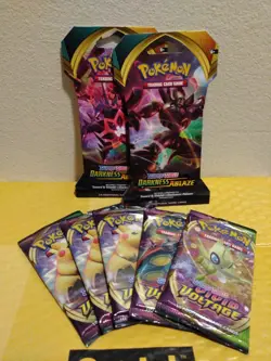 Pokemon Darknes Of Ablaze, Vivid Voltage, 2021 70 Cards New - Image 1