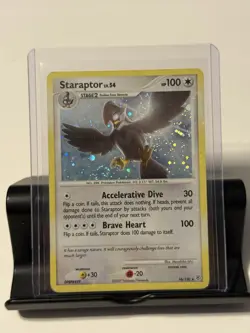 Pokemon Staraptor Holo Card 16/130 Diamond and Pearl Series - SWIRL - MP! - Image 1