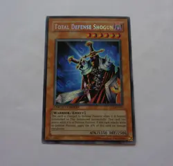 Total Defense Shogun CT1-EN001 (Secret Rare, Limited, Lightly Played / LP) - Image 1