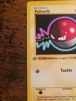 Pokemon Card Voltorb 1st Edition Shadowless 67/102 Base Set 1999 LP - Image 2