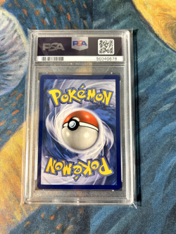 Pokemon TCG - Shining Mew 40/73 Shining Legends PSA 10 - Image 2