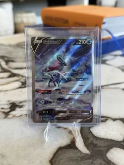 Pokemon TCG Suicune V Full Art Crown Zenith Ultra Rare Card GG38/GG70 - Image 1