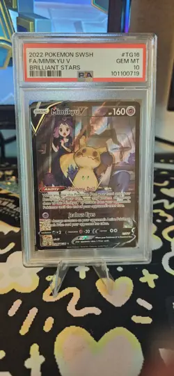 2022 POKEMON SWORD & SHIELD BRILLIANT STARS #TG16 FULL ART/MIMIKYU V PSA 10 - Image 1