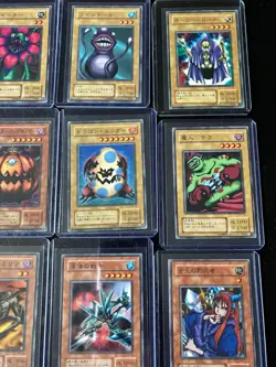 Yugioh LOT 20 Card Japanese Version Yu-Gi-Oh! ALL IN TOP LOADERS - Image 4