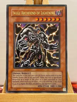 Schadel-Erzunterweltler der Blitze DCR-073 Ultra Rare Englisch NM YUGIOH - Image 1