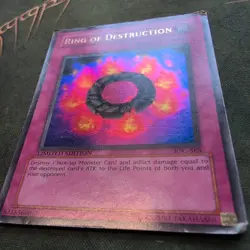 YUGIOH Ultra Rare Ring Of Destruction IOC-SE3 PLAYED - Image 4