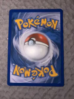 Pokemon TCG Gliscor Holo 4/90 - Image 2