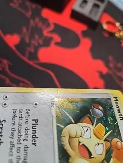 Pokemon TCG Meowth Black Star Promo Card 13 Looking At Holo Swirl - Image 2
