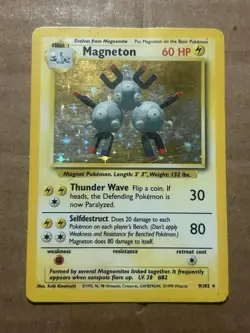 Magneton - 9/102 - Holo Rare - Unlimited Edition DMG, English Pokemon Base Set - Image 1