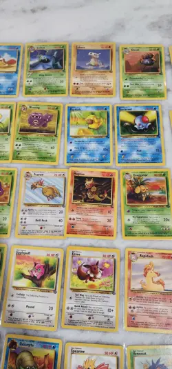 Pokemon ( Fossil & Jungle) Base Set Card Lot Of 50 Cards Vintage Pokemon Cards - Image 4