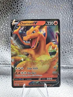 Pokemon TCG Charizard v Full Art Holo Card 019/189SWSH03: Darkness Ablaze - Image 1