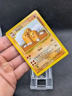 Dugtrio 19/102 Rare Base Set Pokemon Card WOTC LP-NM - Image 2