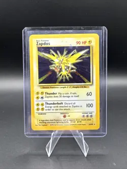 1999 Pokemon TCG Base Set Zapdos Holo Rare Card 16/102 - Image 1