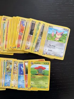 Pokemon TCG Mixed Card Lot - Image 5