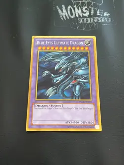 YUGIOH BLUE-EYES ULTIMATE DRAGON GOLD RARE PGLD-EN055 - Image 1