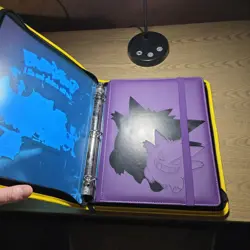 Pokemon TCG Base Set Binder Lot Charizard Pikachu Blastoise Venusaur Mewtwo - Image 2